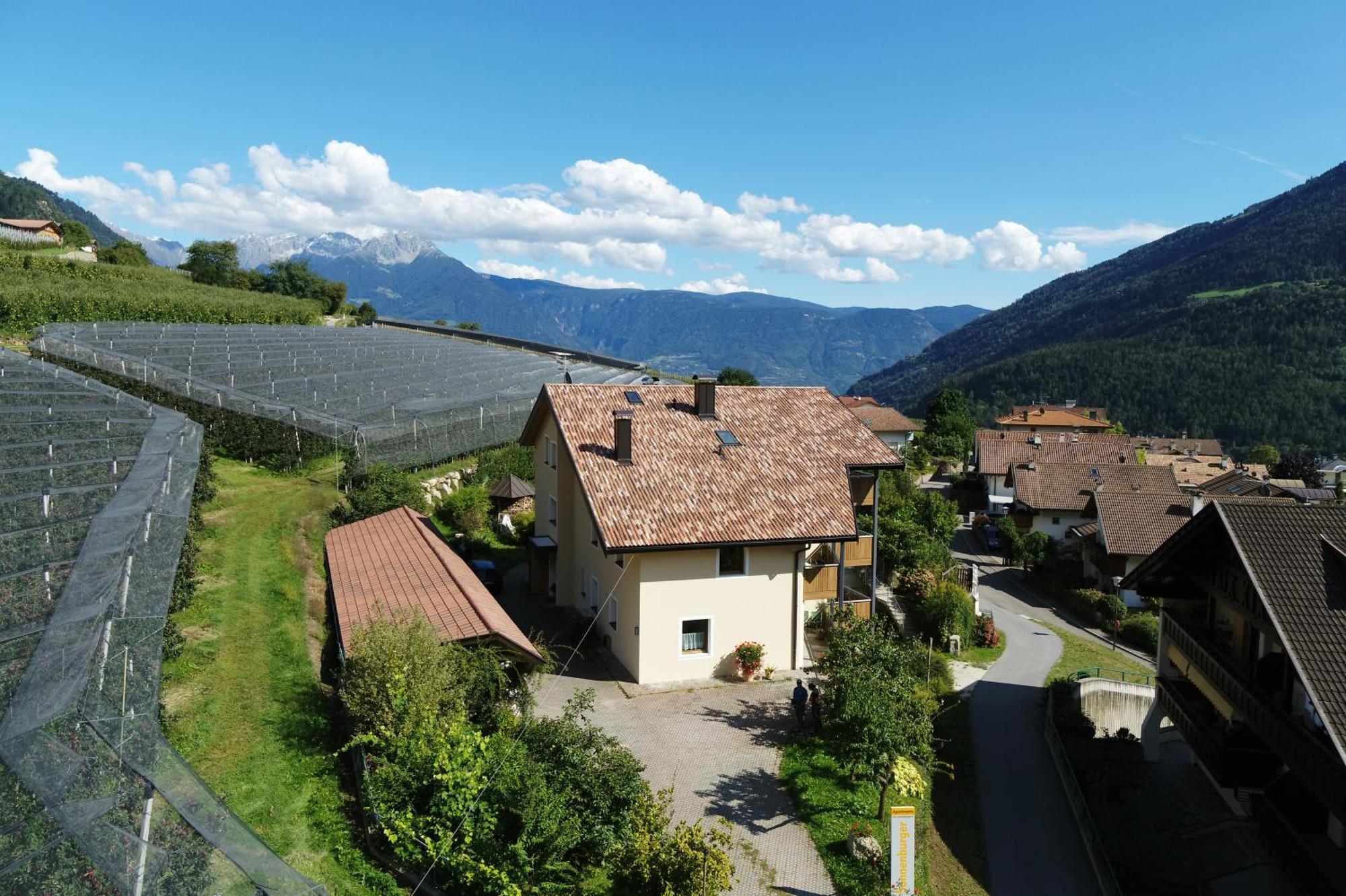 Residence Sonnenburger Partschins Exterior foto